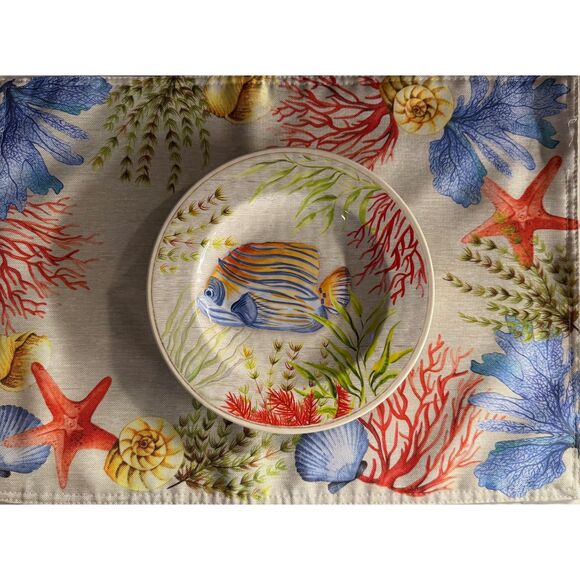 Better Homes & Gardens 20-Piece Dinnerware Set EUC - Picture 4 of 11